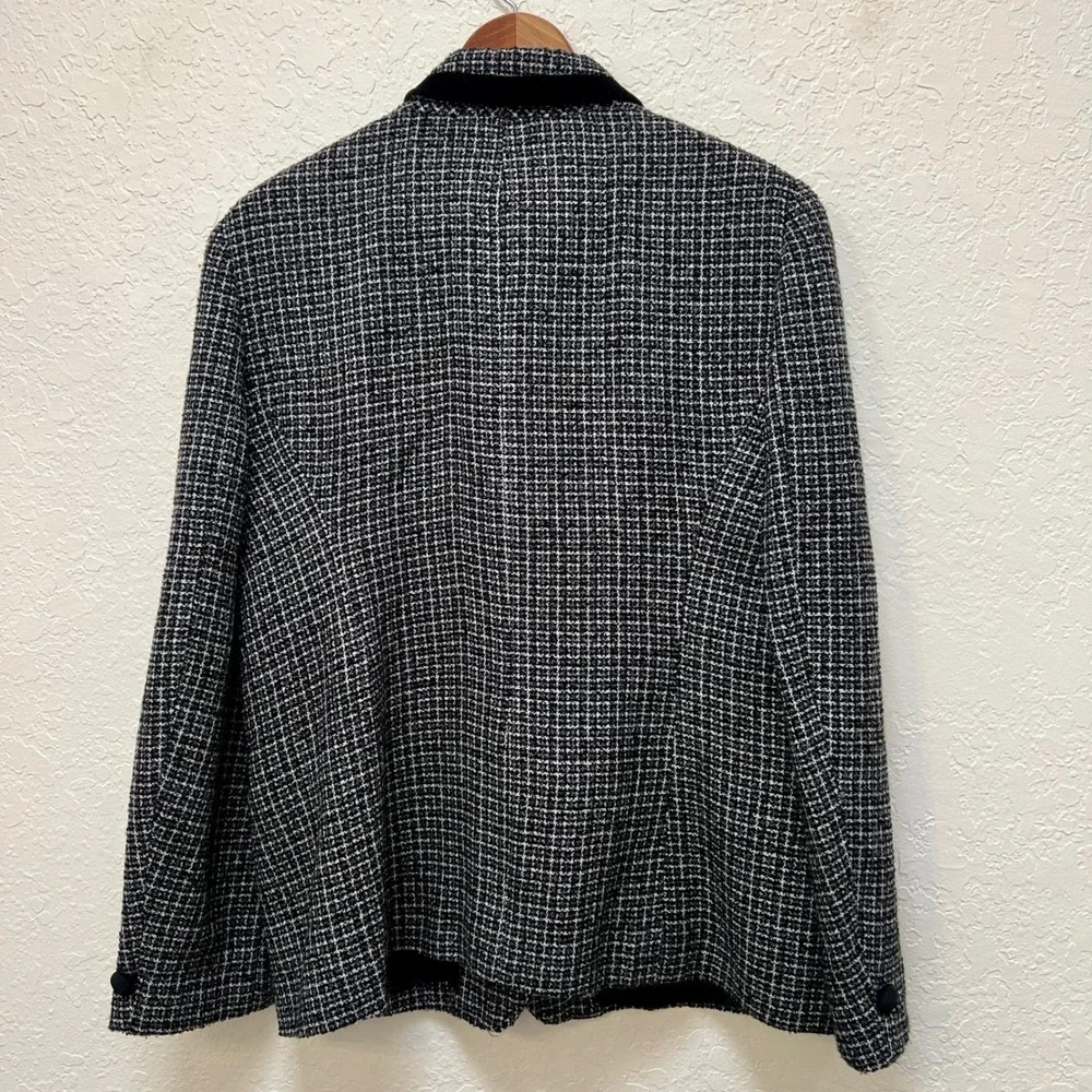 Worthington VTG Black White Tweed Blazer Velvet Collar Double Breasted Size 12T